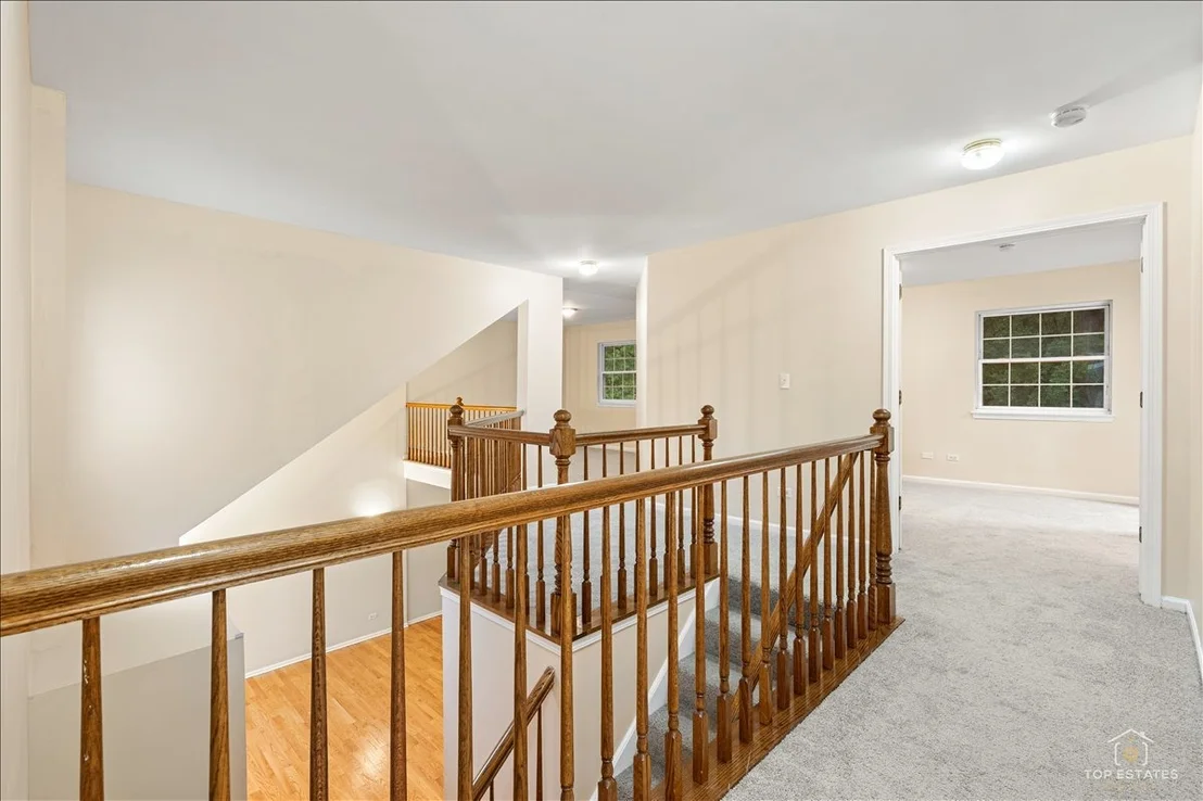 Photo of 7 Eagle Court
