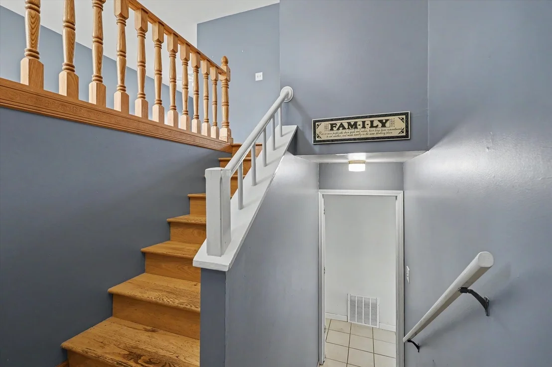 Photo of 2401 Arden Drive