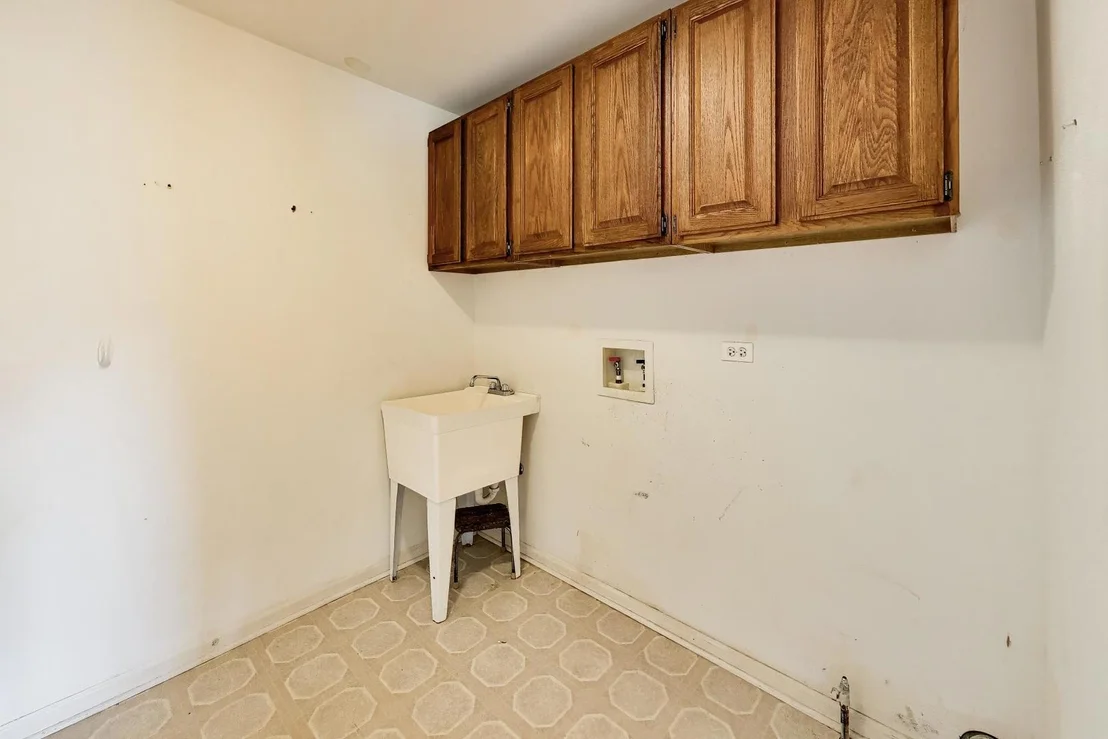 Photo of 840 NAPA Lane