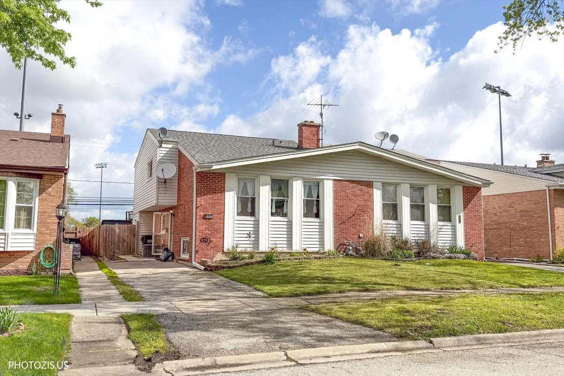 Photo of Unit 0 at 9268 Barberry Lane