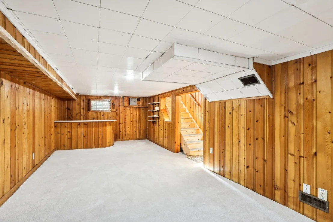 Photo of 420 Willow Road