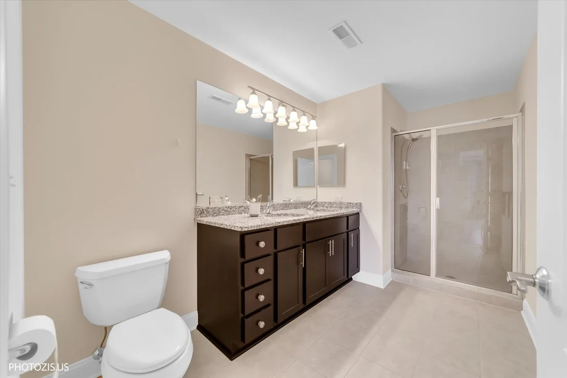 Photo of Unit 302 at 1 ITASCA Place