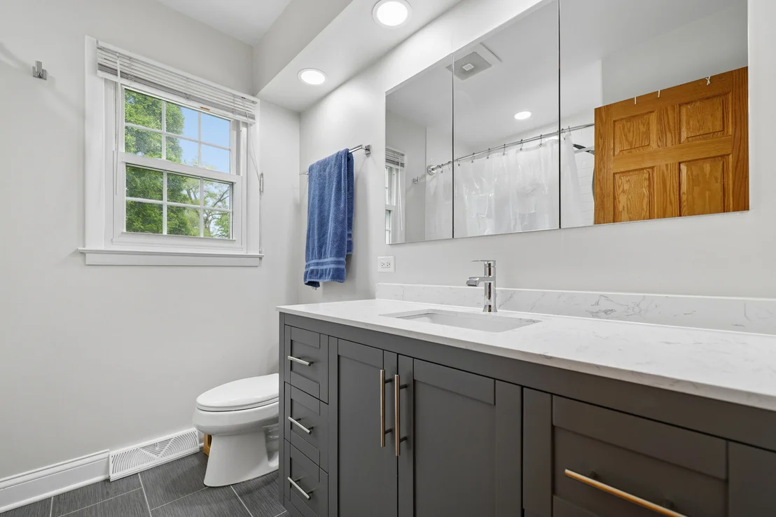 Photo of 1220 Anthony Lane
