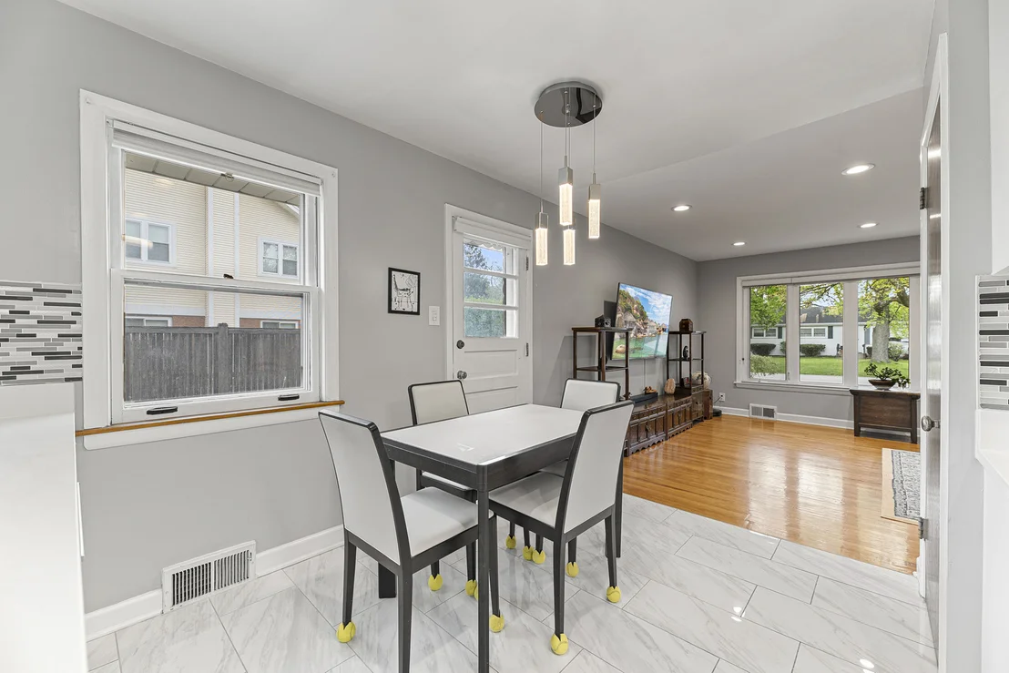 Photo of 2232 Covert Road