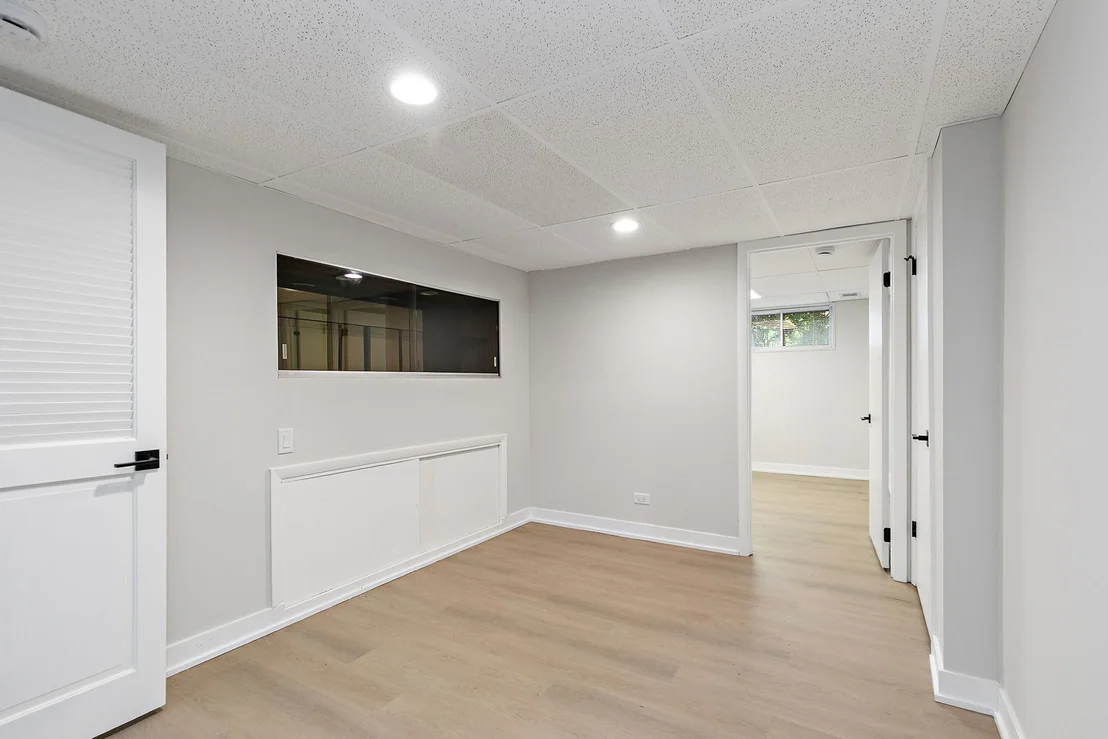 Photo of 2013 Post Oak Place