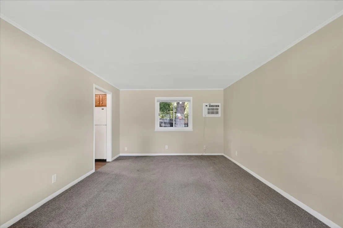 Photo of 3735 Highcrest Road