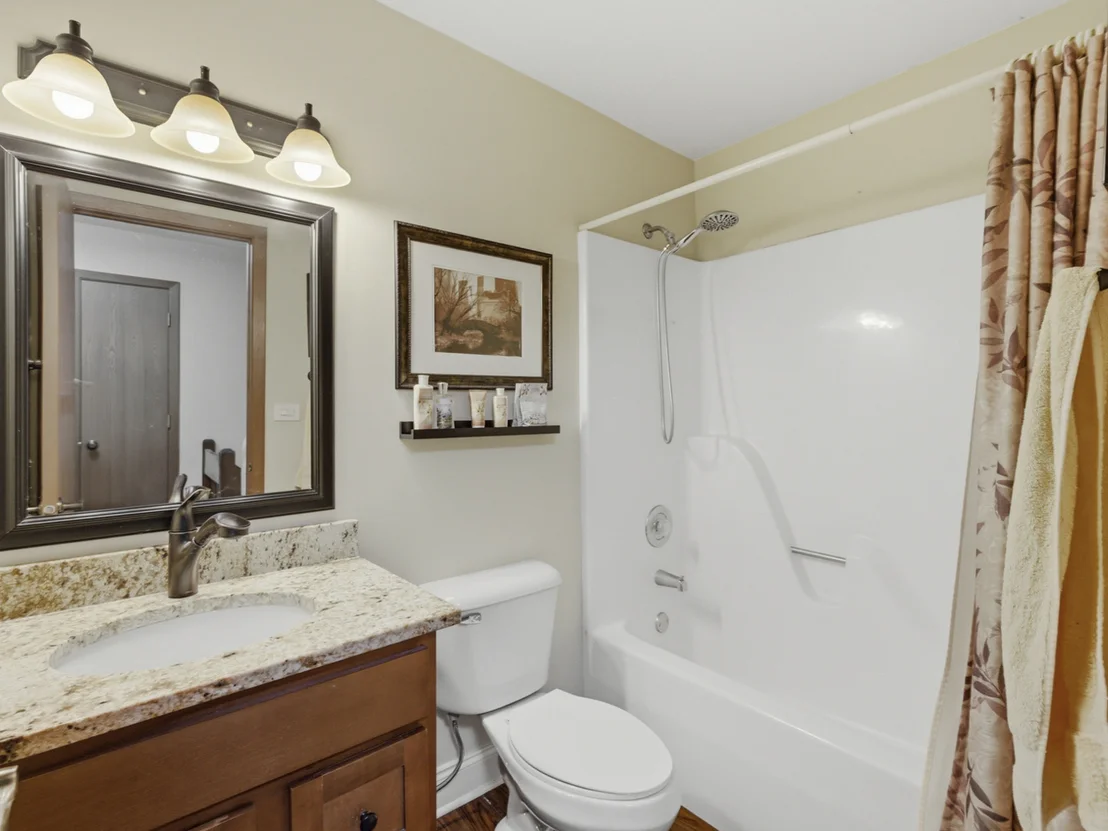 Photo of 1158 Pinetree Lane