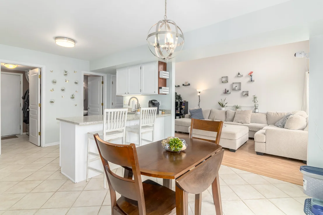 Photo of 1359 SPAULDING Road