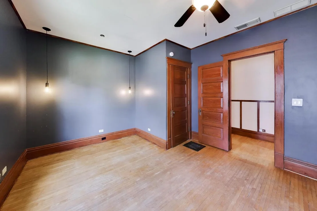 Photo of 582 PARK Street