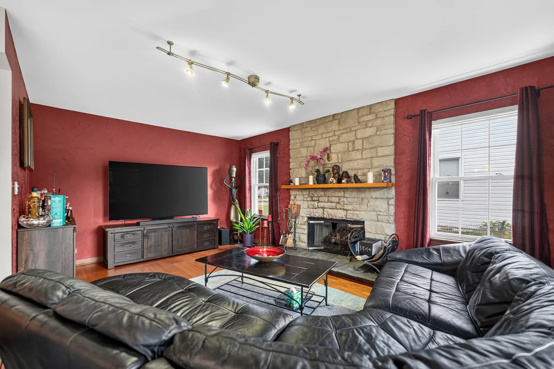 Photo of 551 Foxford Road