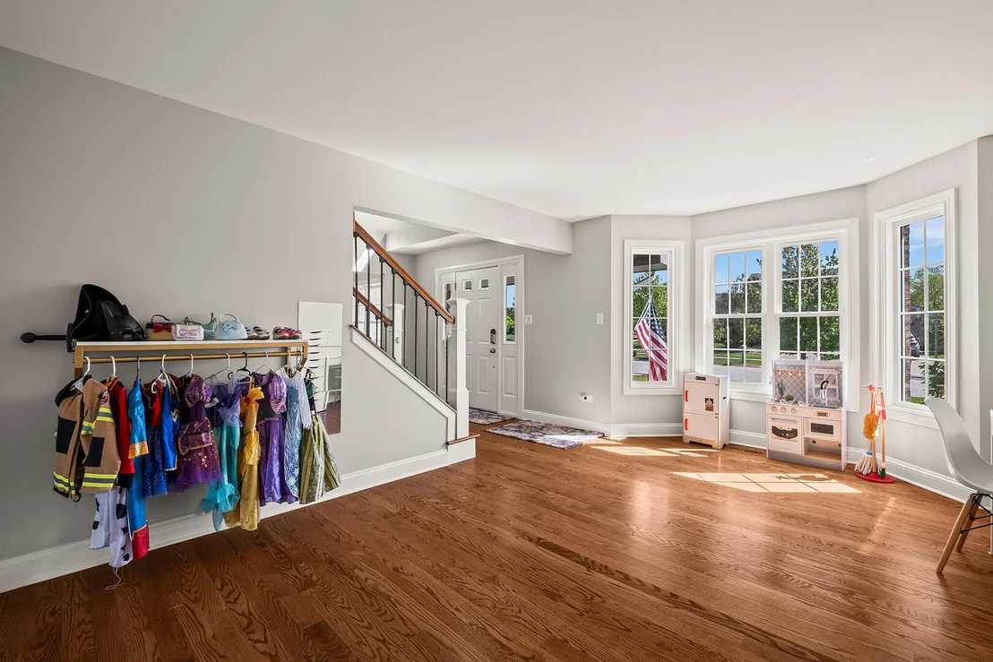 Photo of 8143 Stonegate Drive