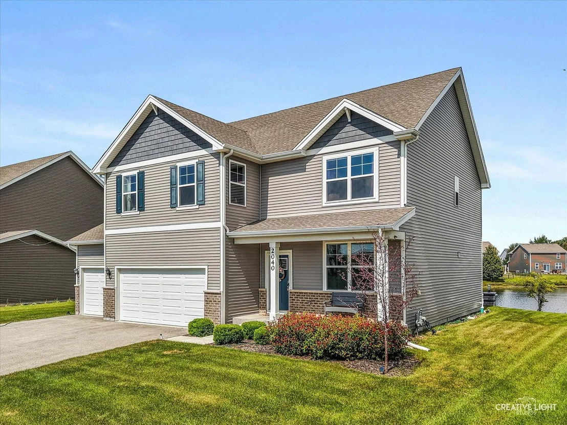 Photo of 2040 Legacy Pointe Boulevard