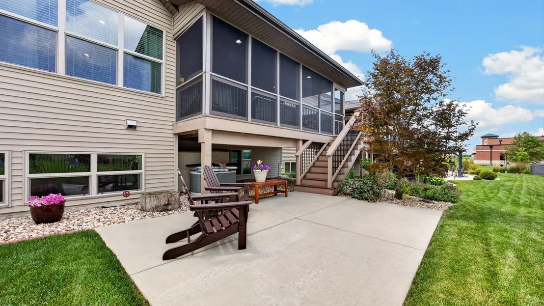 Photo of 2416 Shepard Road