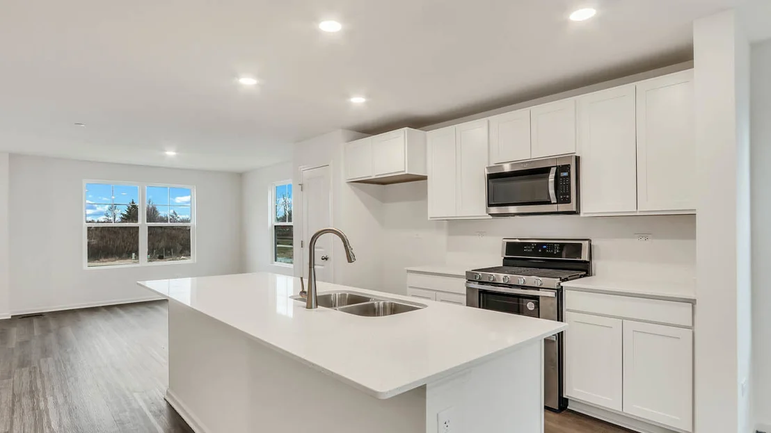 Photo of 403 Lakeshore Court