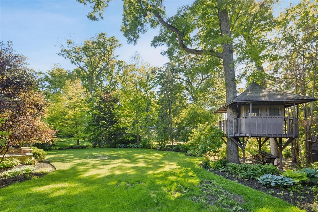 Photo of 600 Midway Park Avenue