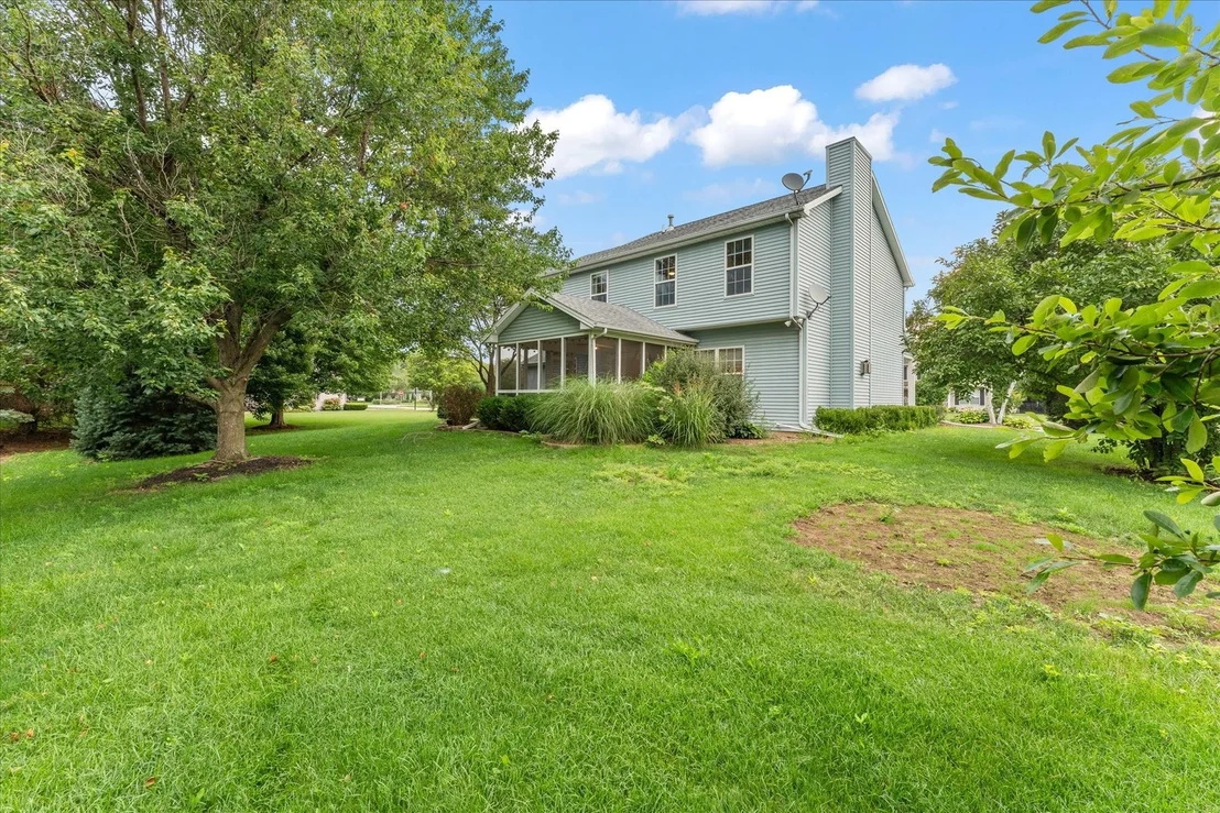 Photo of 1703 Deer Run Drive