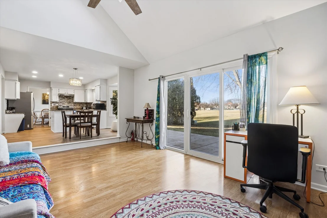 Photo of 461 Breckenridge Drive