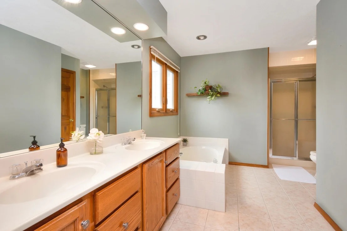 Photo of 2411 Clarkson Lane