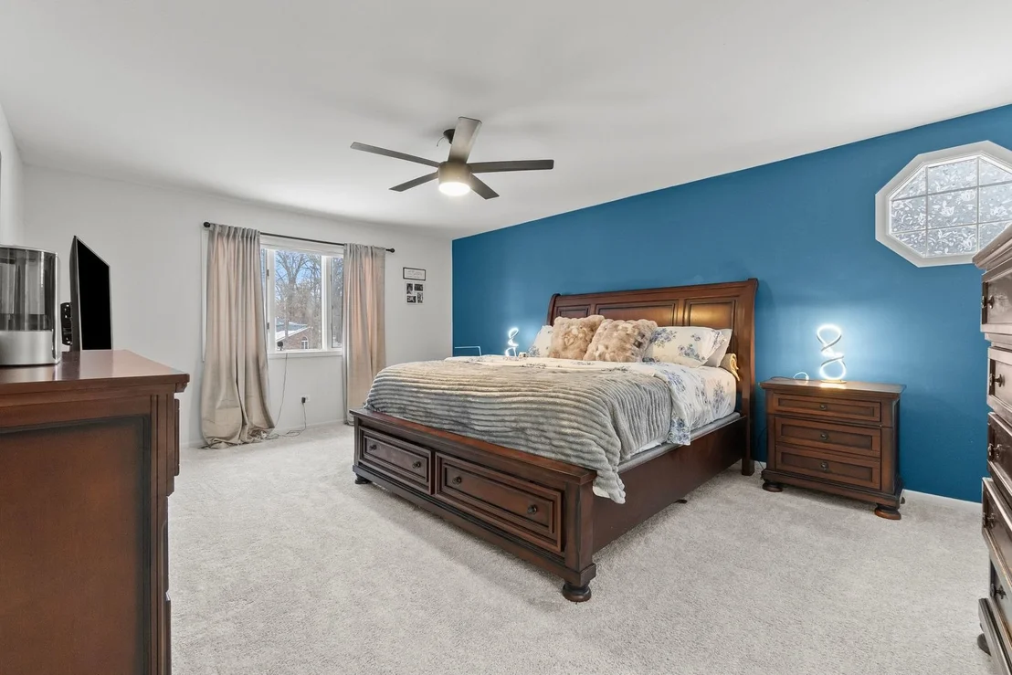 Photo of 18118 Whitman Lane