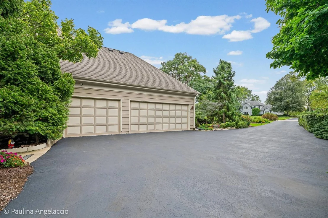 Photo of 22256 Cambridge Drive