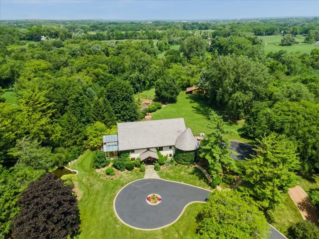 Photo of 236 Steeplechase Road