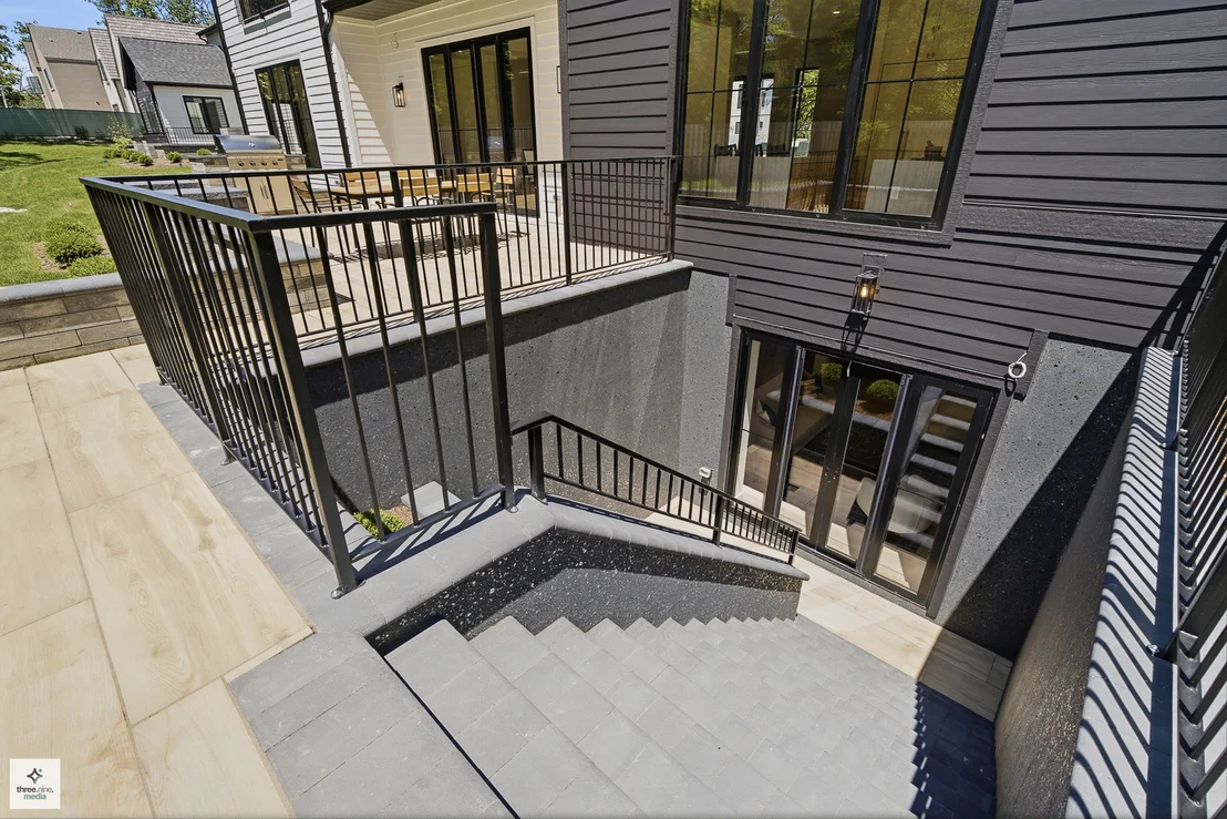 Photo of 424 Forest Edge Drive