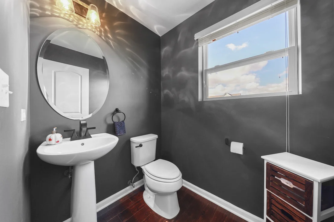 Photo of 2102 Knightsbridge Lane