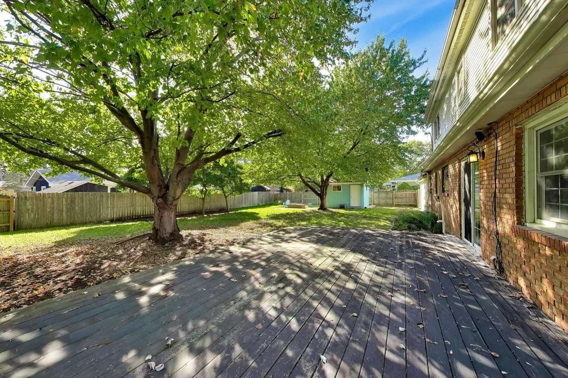 Photo of 2004 Arden Place