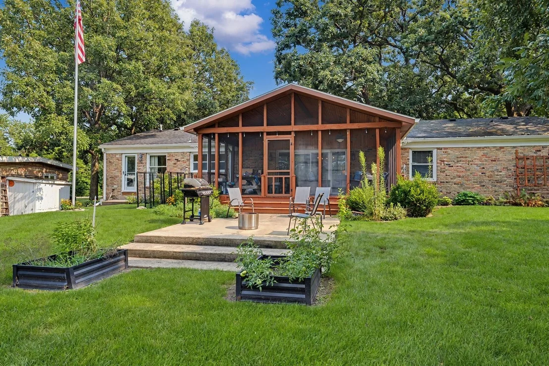 Photo of 496 Rulison Drive