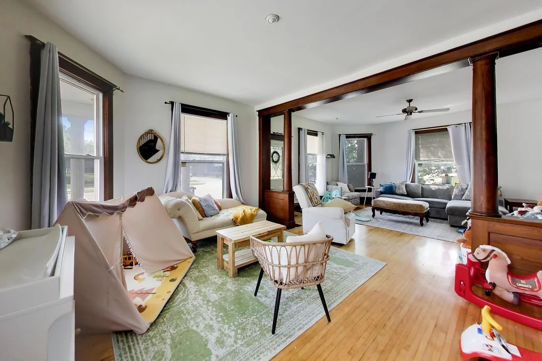 Photo of 422 Summit Street