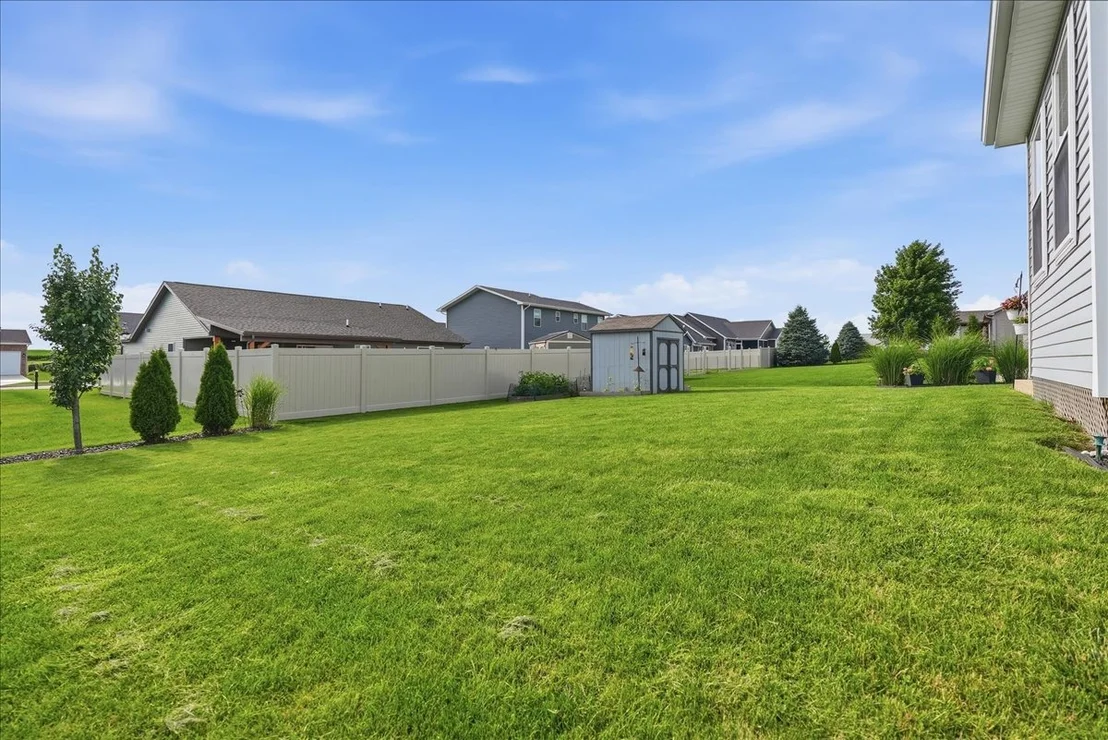Photo of 2411 Corinth Lane