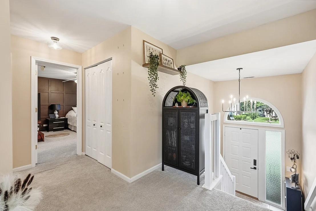 Photo of 489 Banyan Tree Lane