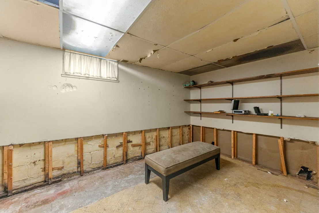 Photo of 17831 Community Street