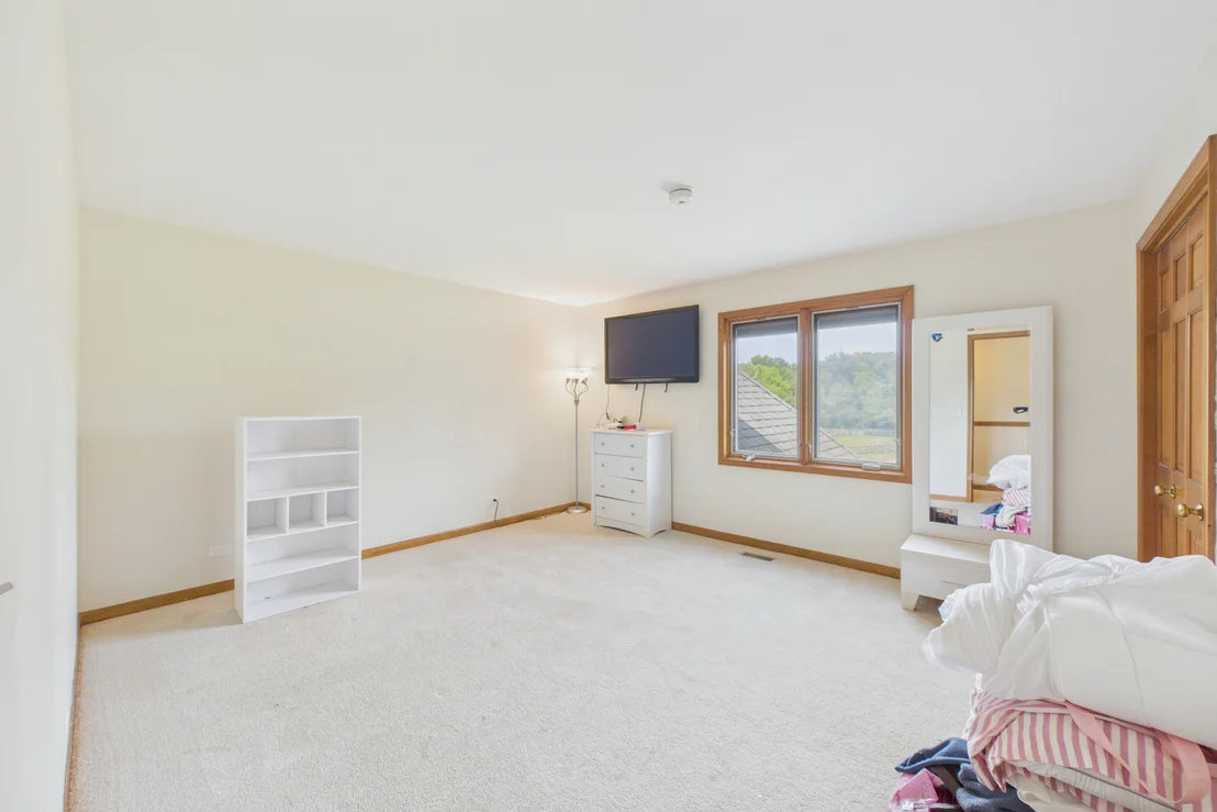 Photo of 122 Deepwood Road