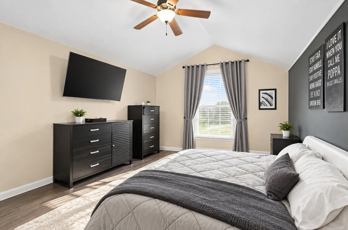 Photo of 315 Stearn Drive