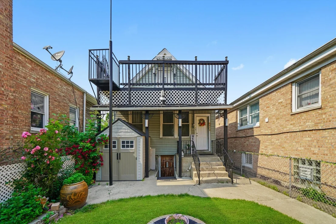 Photo of 5512 W WRIGHTWOOD Avenue