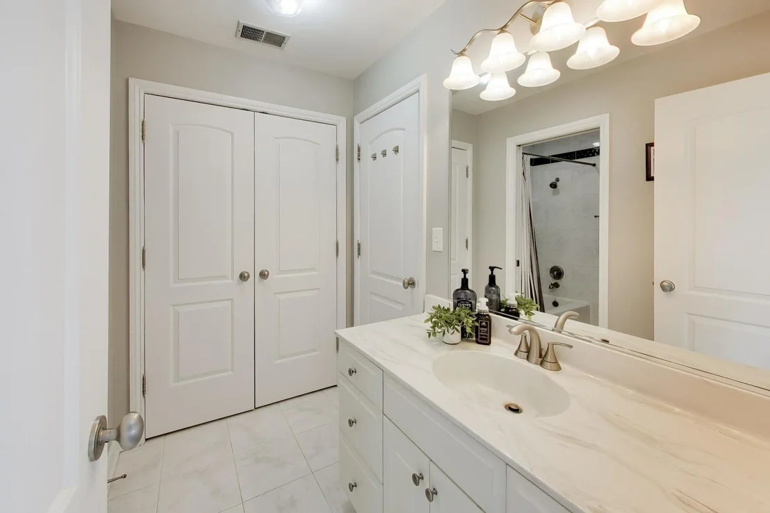 Photo of 4550 Eleanor Drive