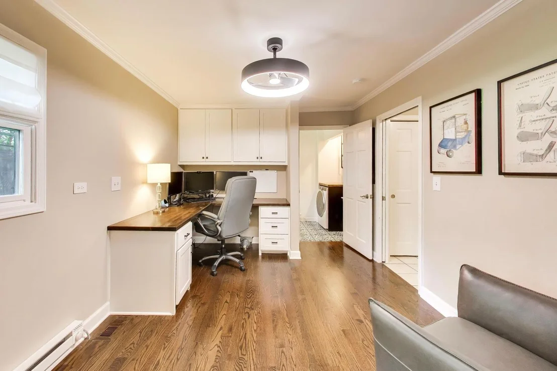 Photo of 3139 HEMLOCK Lane