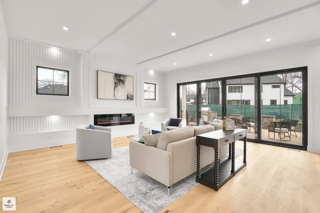Photo of 390 Forest Edge Drive