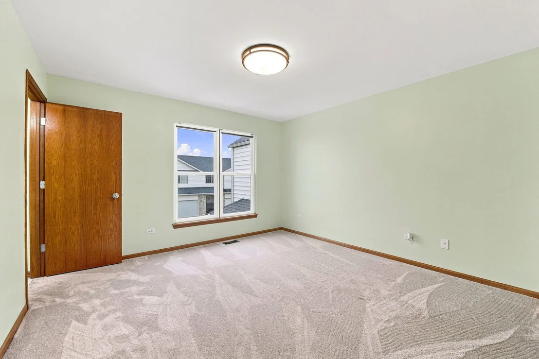 Photo of 1800 Waters Edge Drive