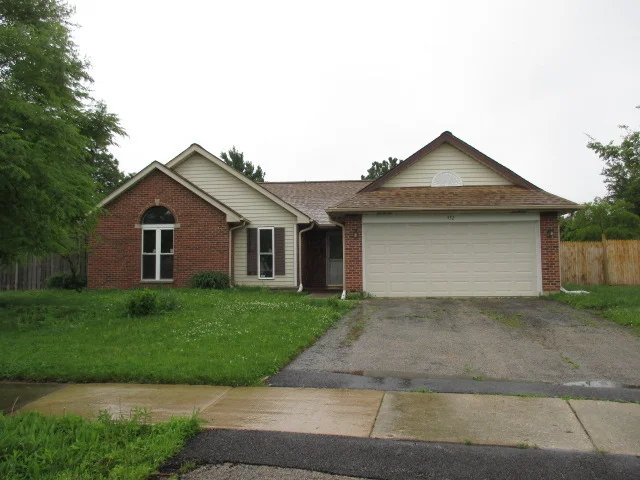 Photo of 352 Forest Court