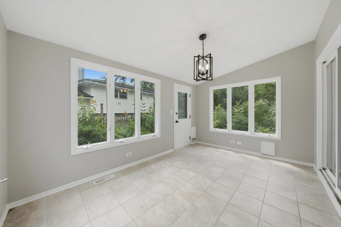 Photo of 368 Sycamore Drive