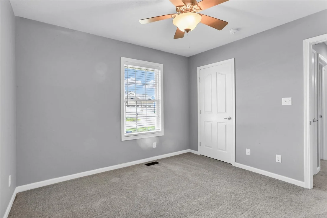 Photo of 2509 N Skyline Drive