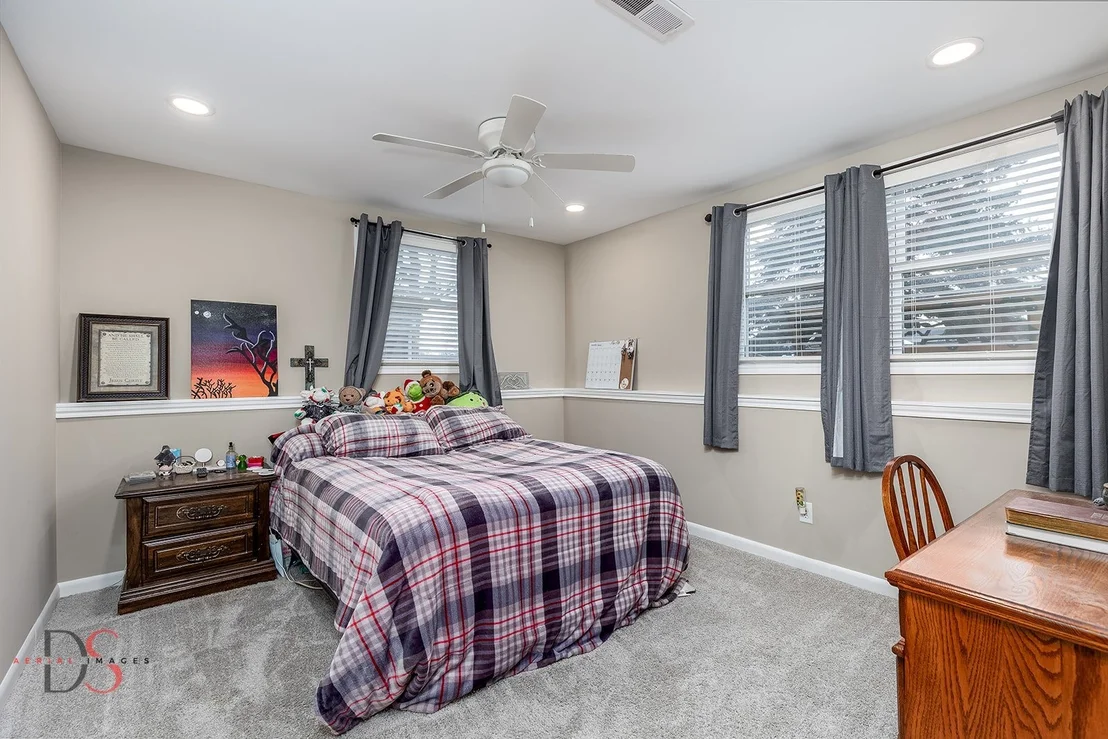 Photo of 4 Maplewood Lane