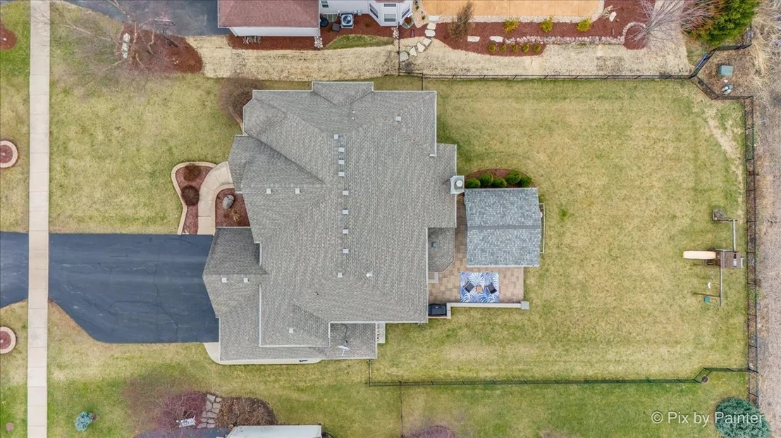 Photo of 647 Bennett Drive