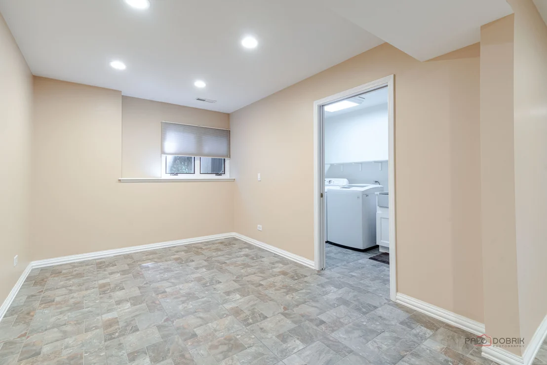Photo of 1104 Monroe Street