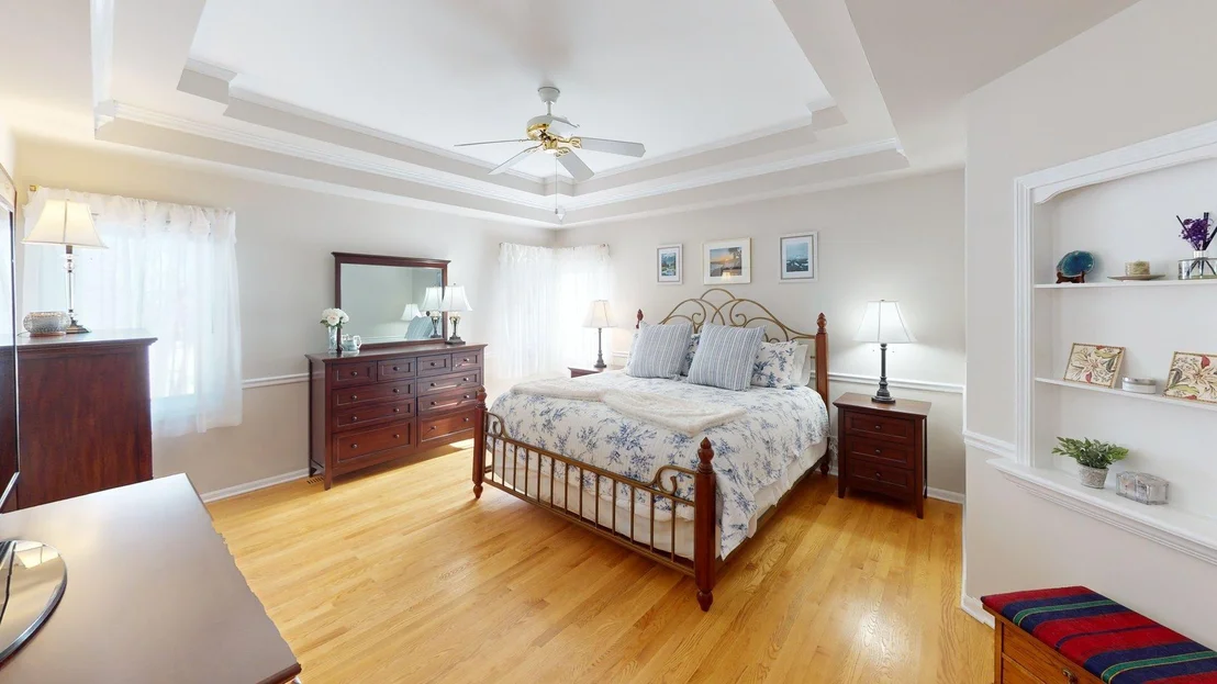 Photo of 1107 VINEYARD Drive