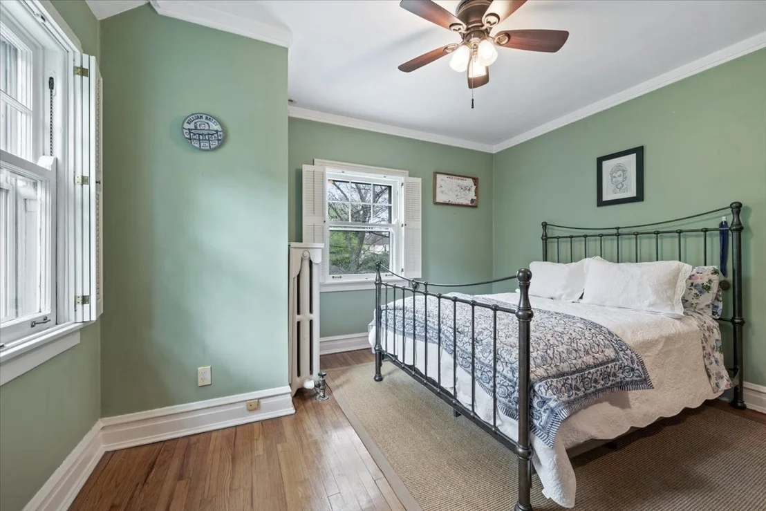 Photo of 2311 Park Place