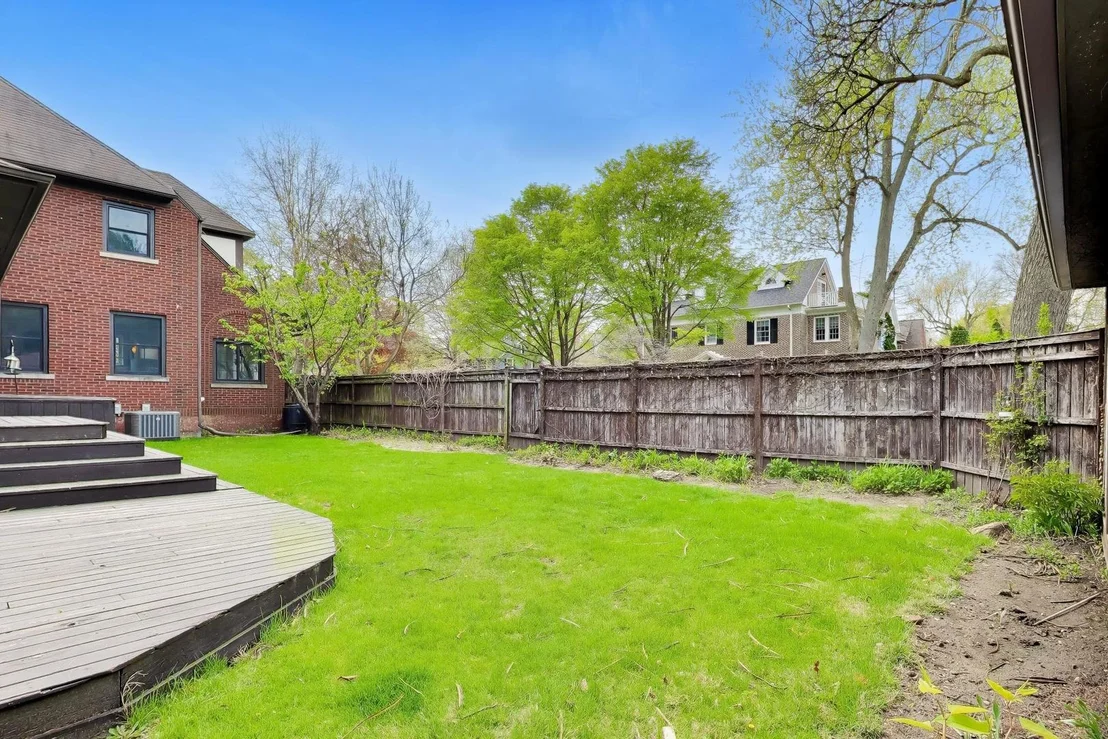 Photo of 1636 Forest Avenue