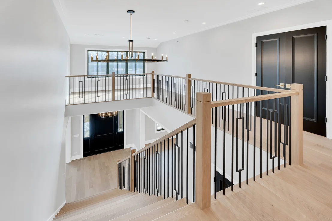 Photo of 2410 White Oak Drive